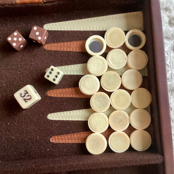 Vtg Backgammon Board Game Set Faux Brown Leather Travel Case Interior Stitched - Picture 6 of 16